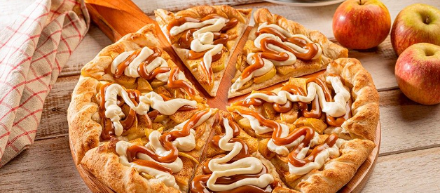 Pizza de Maça com Chocolate Branco e Doce de Leite