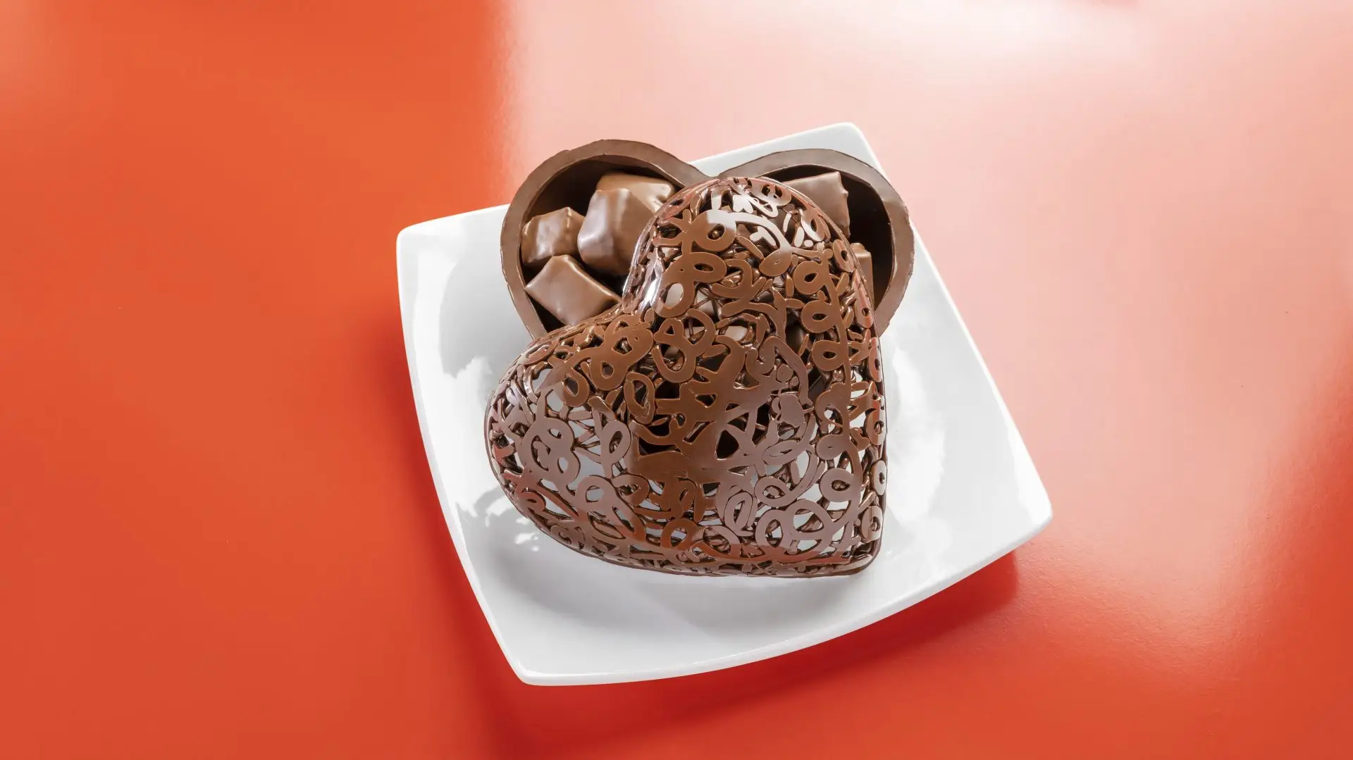 Coração de Chocolate Rendado