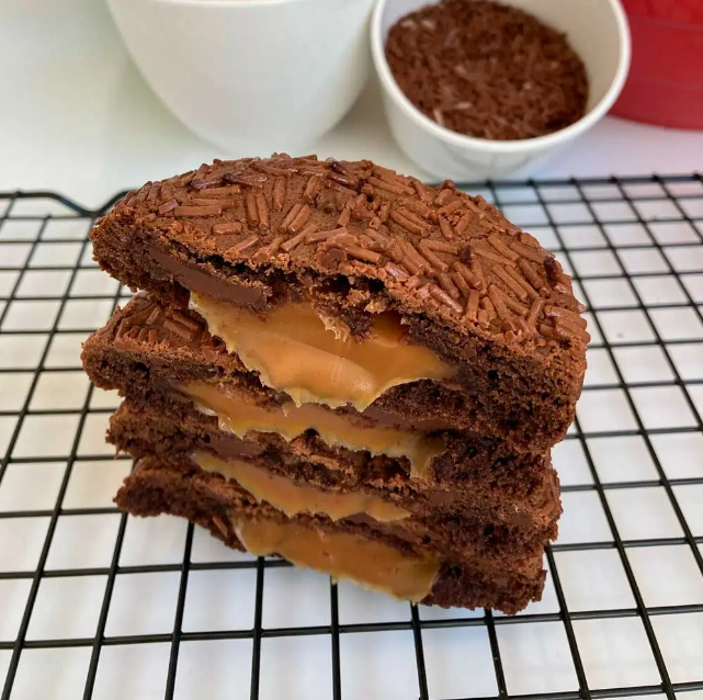 Cookie Recheio de Churros